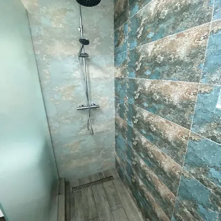 Costin Apartments C&C Residence 3 * Navodari